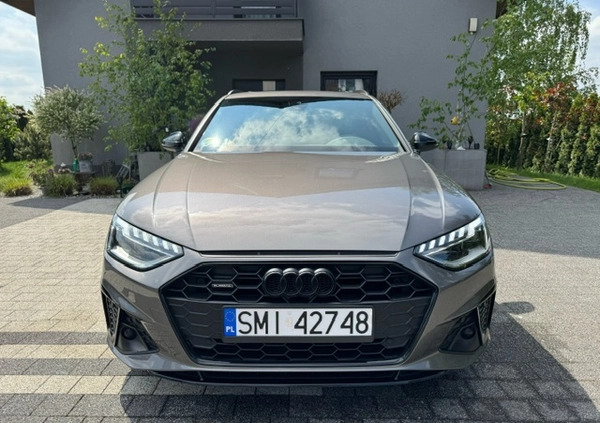 Audi A4 cena 125460 przebieg: 125000, rok produkcji 2019 z Tuchola małe 436